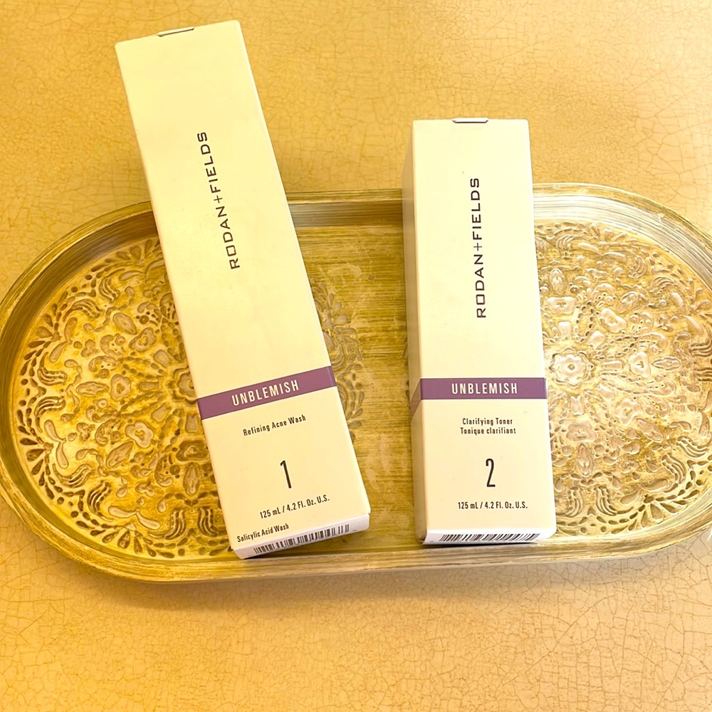 Rodan and Fields UNBLEMISHED Acne wash and Toner